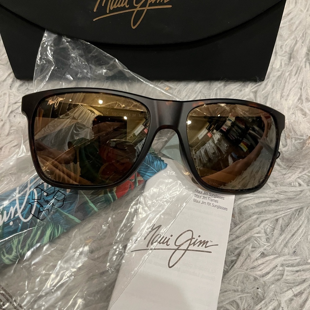 Maui Jim Pailolo MJ0603S. Polarized brown lens. Brown/tortoiseshell Sunglasses - Picture 2 of 6